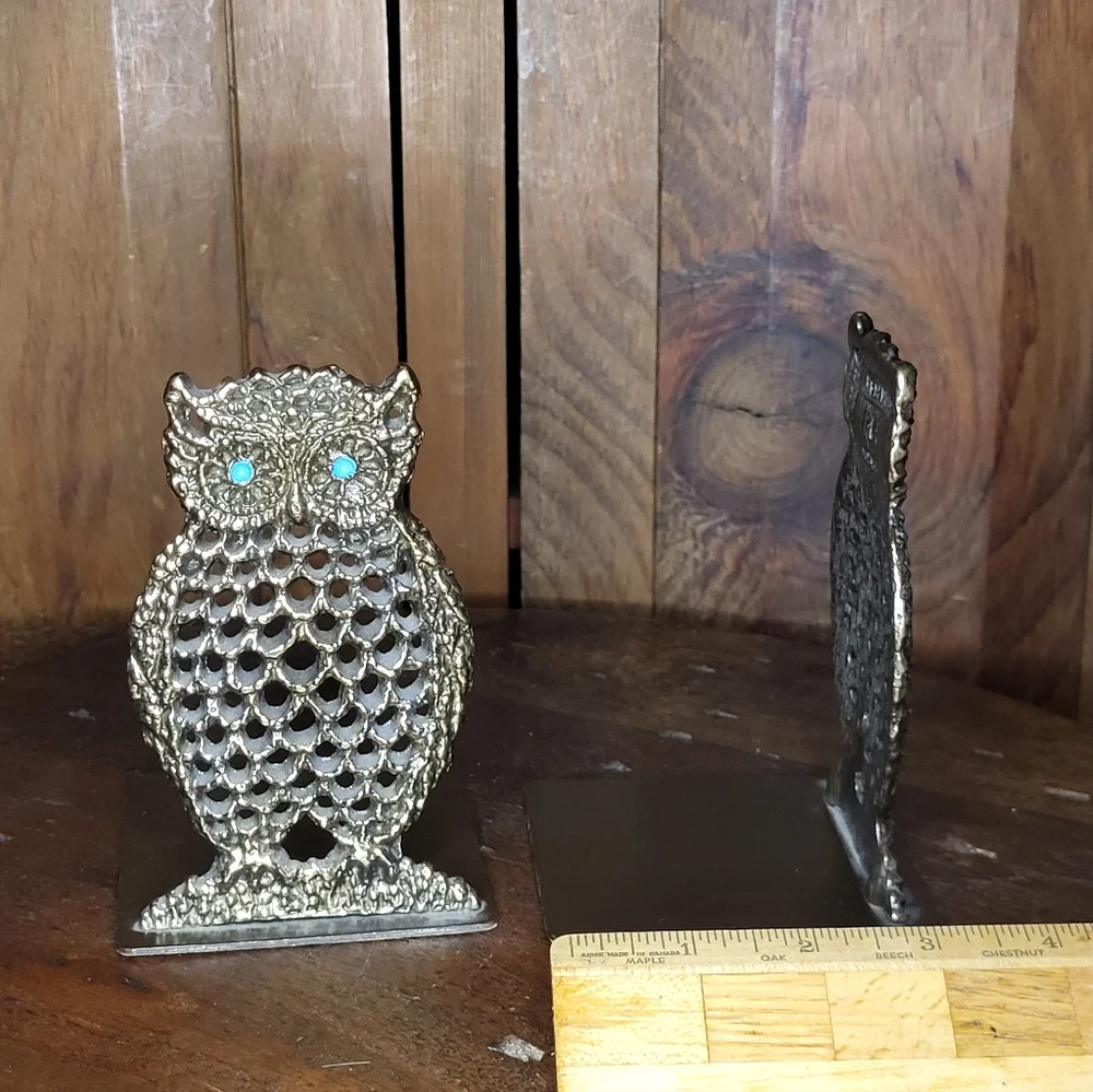 Gold Tone Owl Bookends - Picture 5 of 15